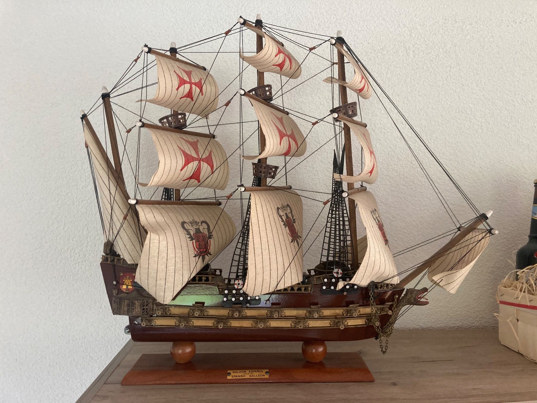 Modellbausätze & Standmodelle: Grosse Schiffsmodell Spanische Galeone Siglo XVI – Gebraucht aus Anglikon von papa701