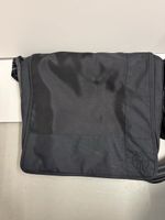 Schwarze Lässig Wickeltasche, viel Stauraum, neuwertig!
