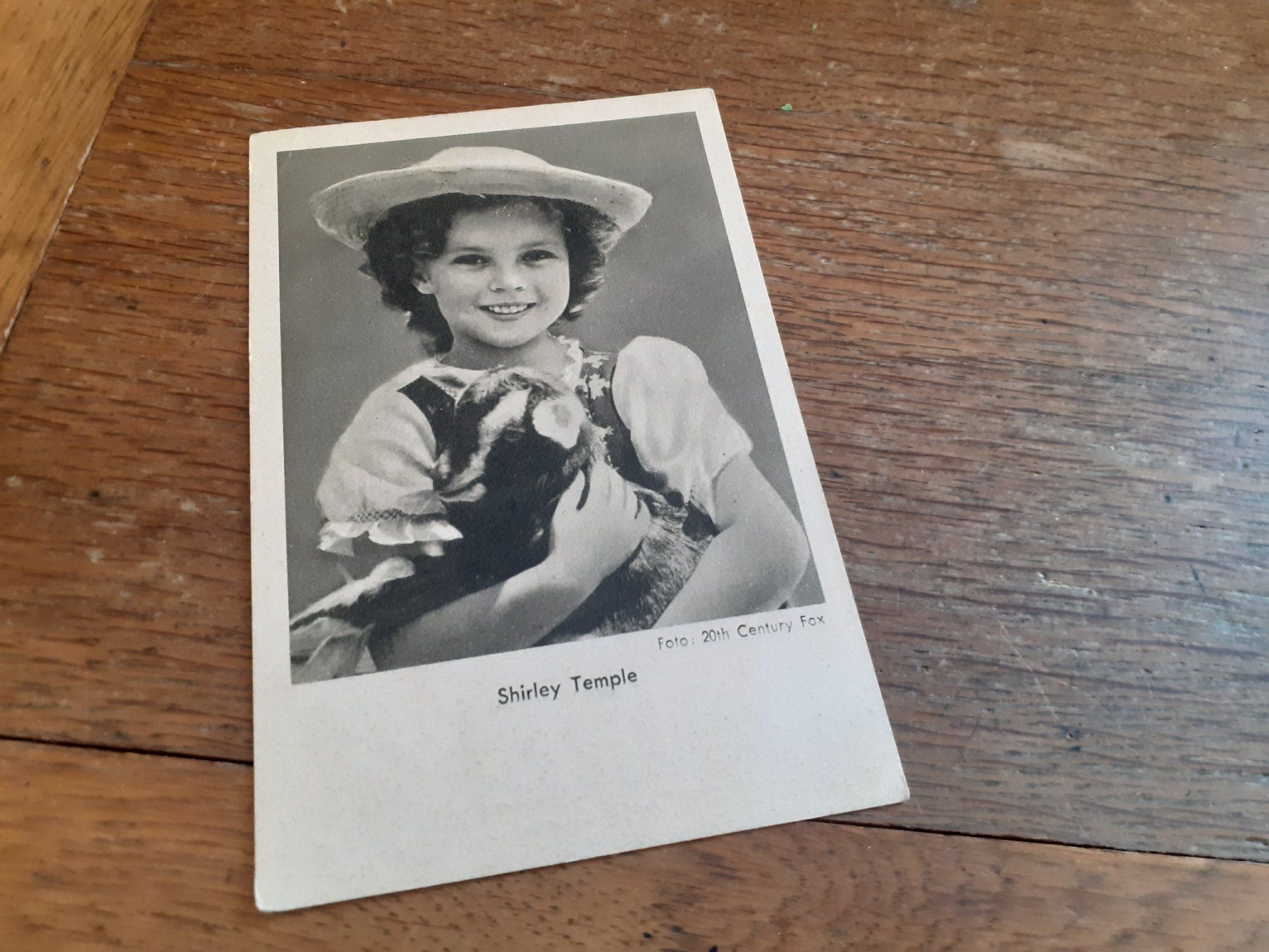 Cartoline postali: SHIRLEY TEMPLE mit ZICKLEIN – Usato da Winterthur venduto da Ornyx7
