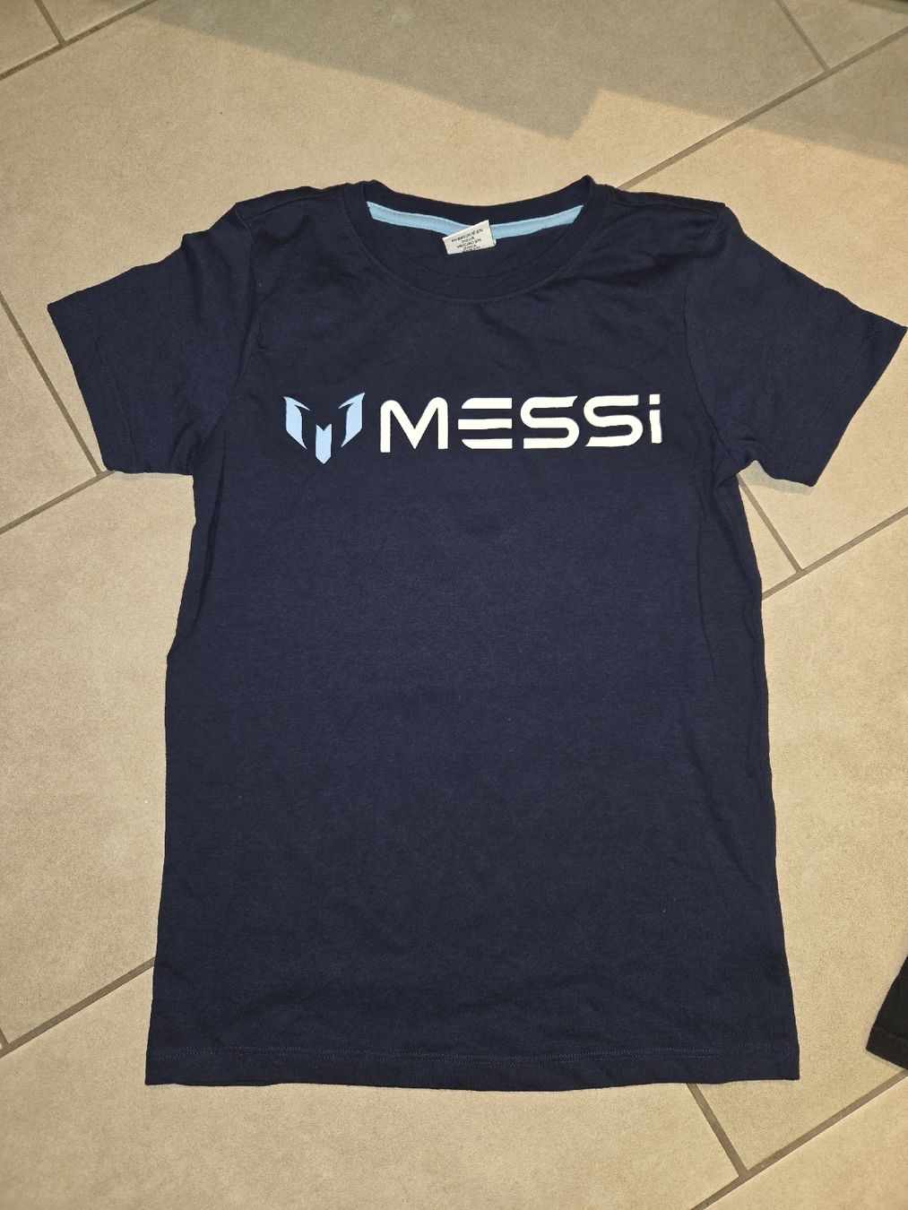 Lotti & Set di vestiti: 2er-Pack Messi T-Shirts Grösse 164 – Usato da Schlierbach venduto da smeralda1313 1