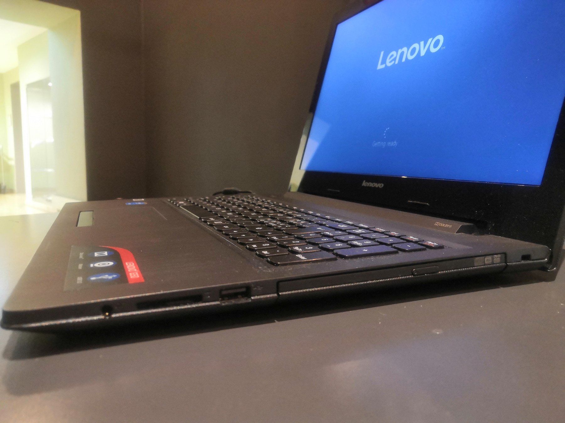 Lenovo Notebook: Laptop Lenovo 15.6 Zoll – Usato da Flawil venduto da rcnkr 2