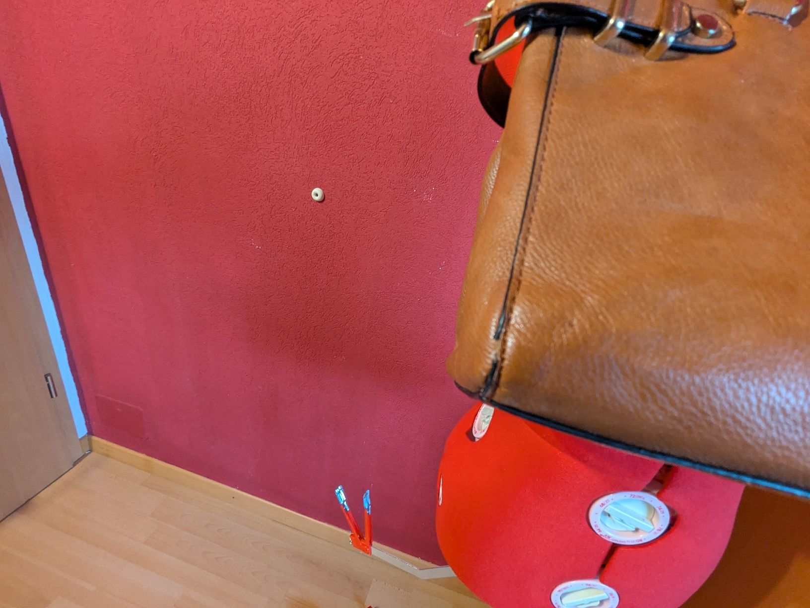 Manor Sacs femmes: sac à main cuir – D'occasion à Vionnaz par MarinaMGB 1