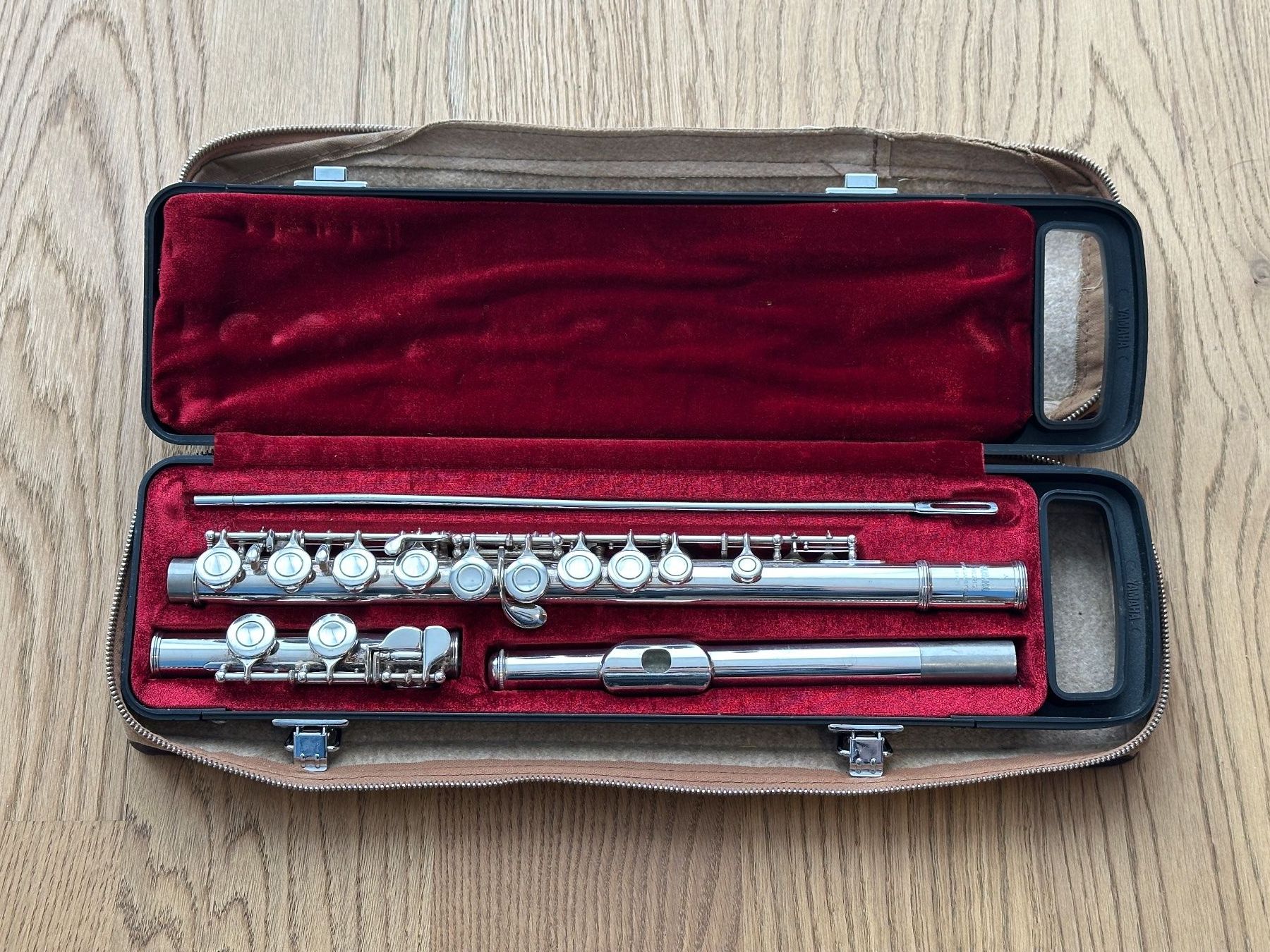 Yamaha Strumenti musicali: Querflöte Yamaha YFL221S – Usato da Hägendorf venduto da hermes07