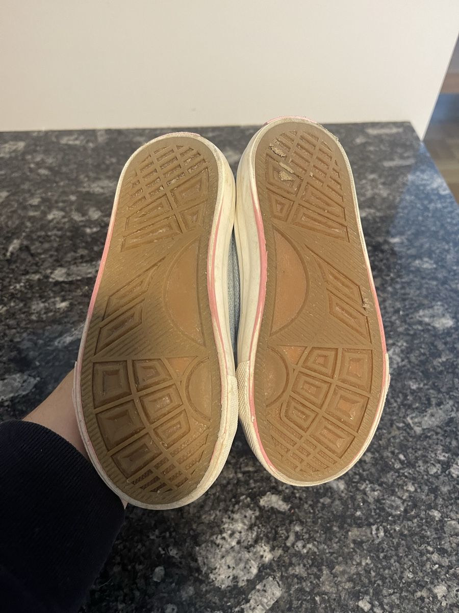 Dosenbach Scarpe per ragazze: Sneakers Gr. 25 – Usato da Suhr venduto da RIE83 1