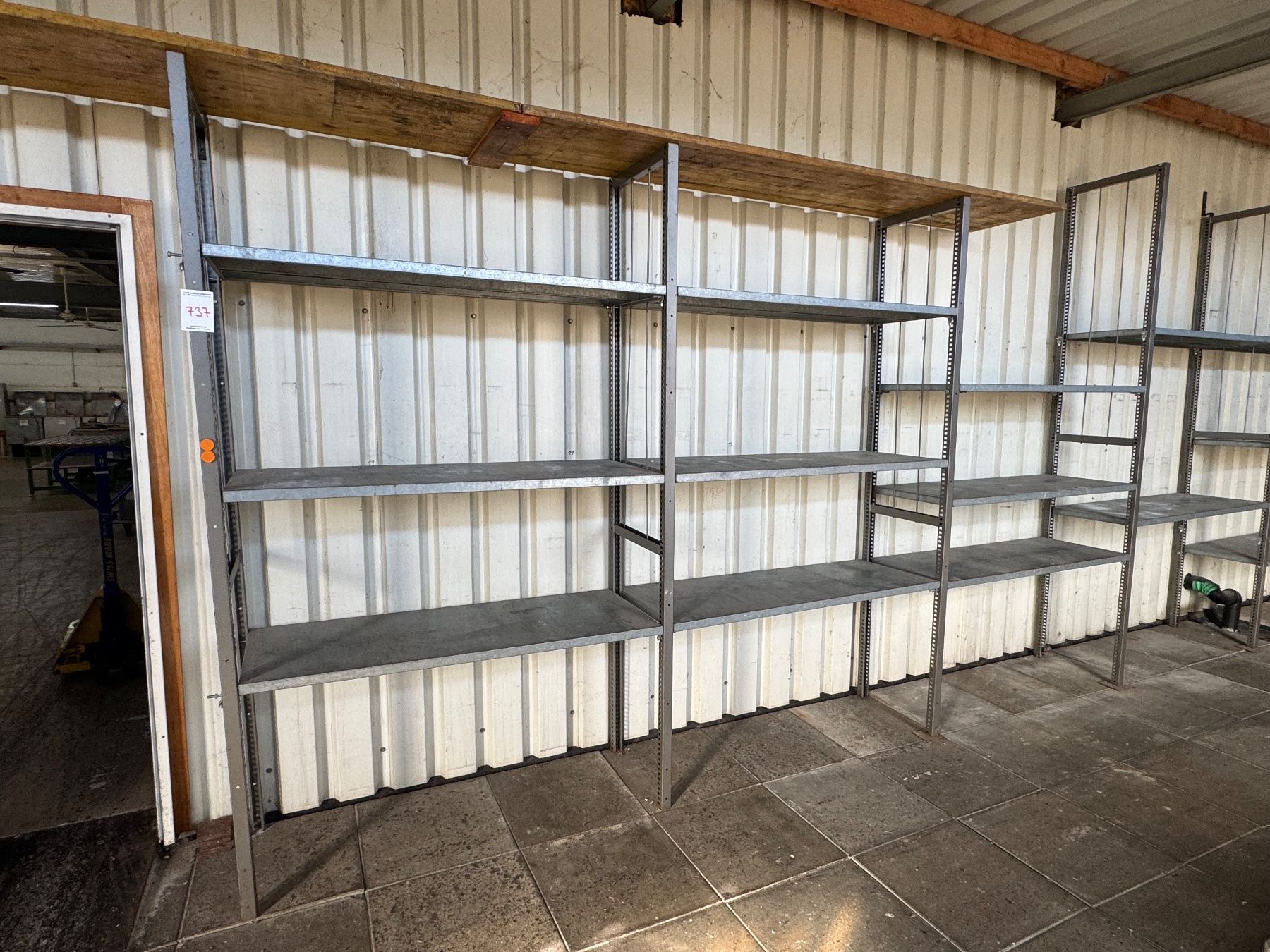 Regale: 737 Posten Lagerregal aus Liquidation – Gebraucht aus Derendingen von Meisterstuecke 1