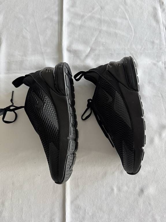 Chaussures hommes: Nike Air Max 270  Kinder – Neuf avec emballage d'origine à Schlieren par gue_m9qk 1