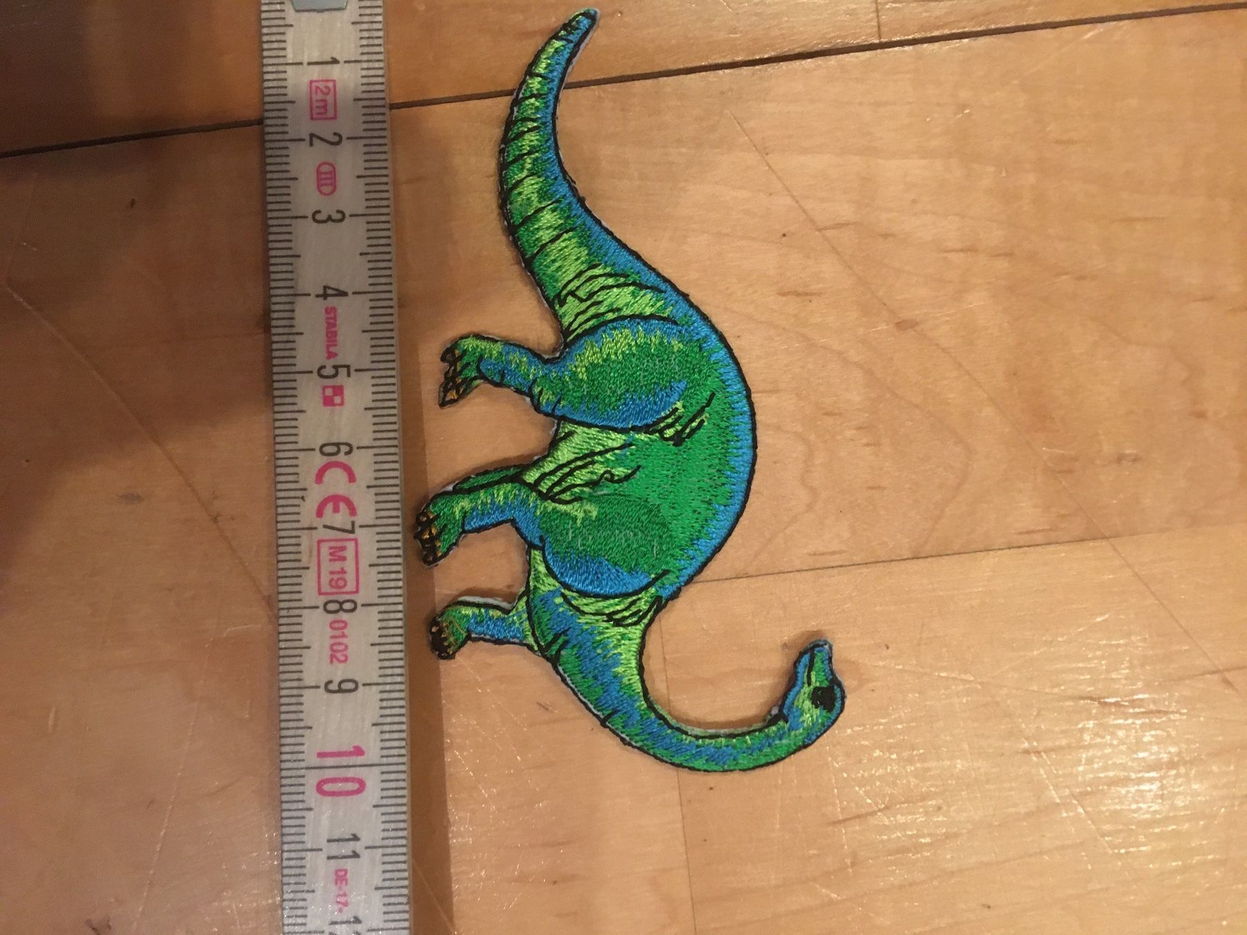 Altro in  Abbigliamento & Accessori: Aufnäher dinosaurier – Nuovo e nell'imballaggio originale da Bauma venduto da ladygaby