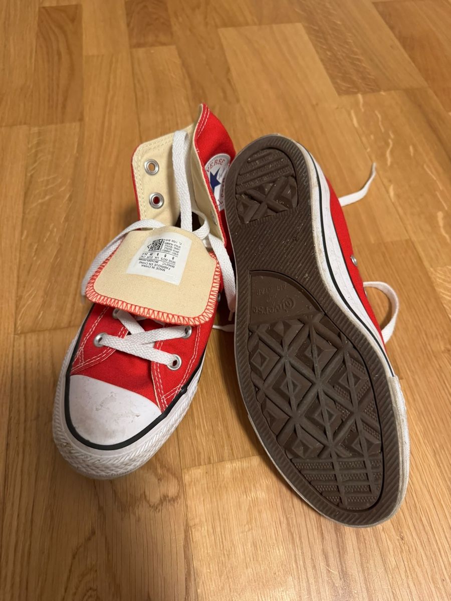 Herrenschuhe: Converse Chuck Taylor All Star Rot Grösse 39 – Gebraucht aus Ostermundigen von Ducadiberna92 1