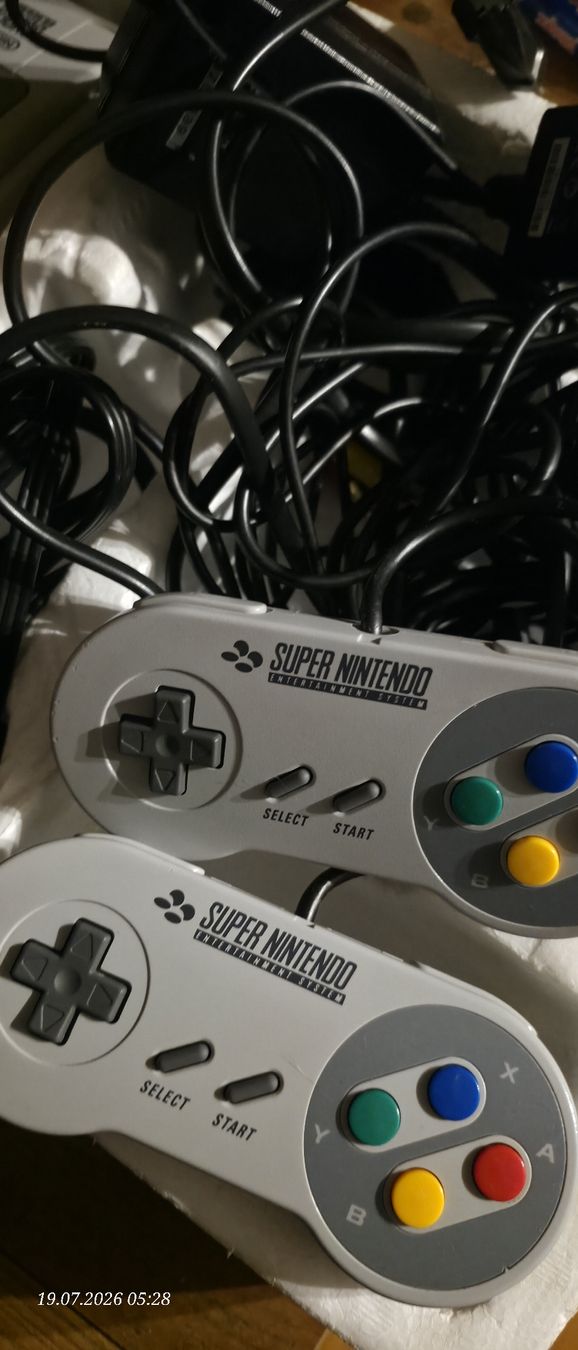 Nintendo Konsolen: Nindendo mit diversem Zubehör – Neu (gemäss Beschreibung) aus Utzenstorf von Neukomm23 2