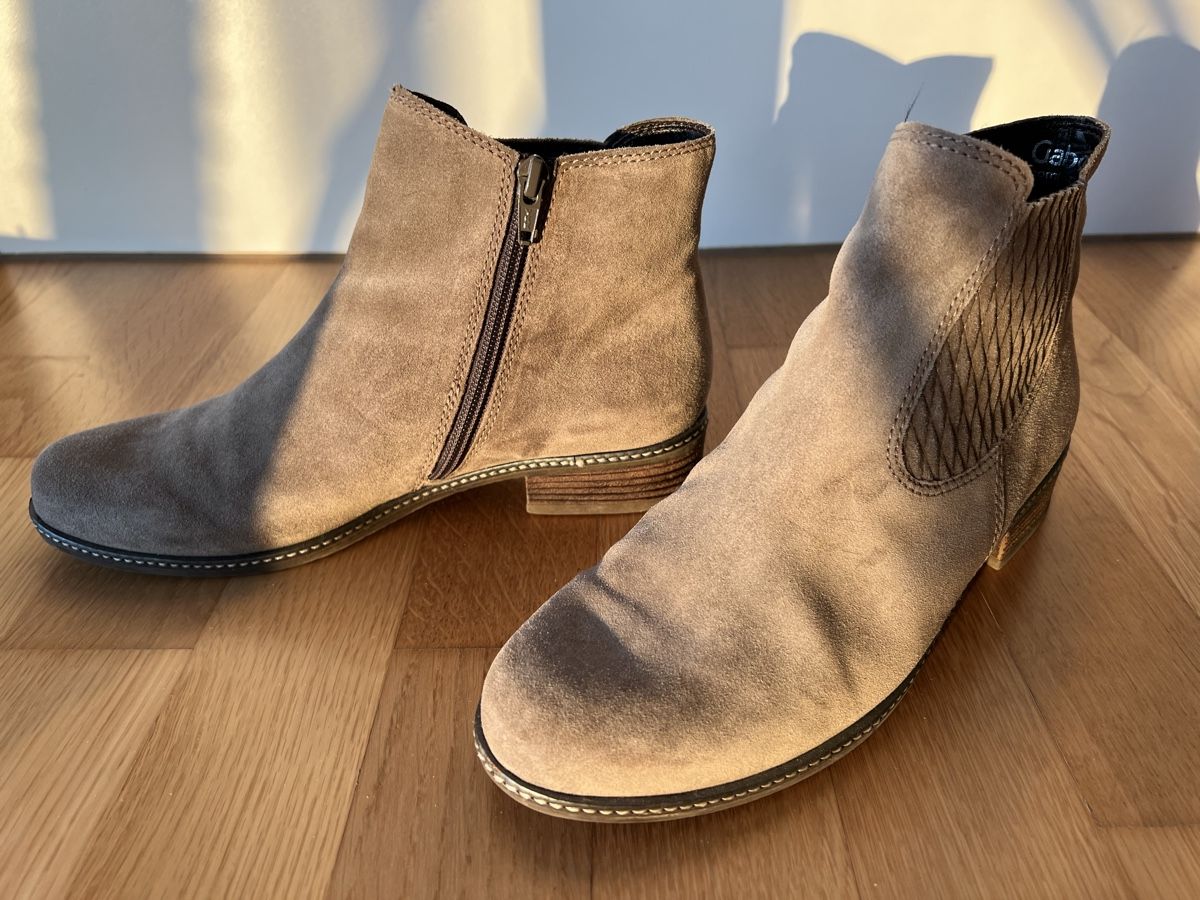 Gabor Scarpe da donna: Gabor Stiefeletten – Nuovo (secondo la descrizione) da St.Gallen venduto da Shopaholic5