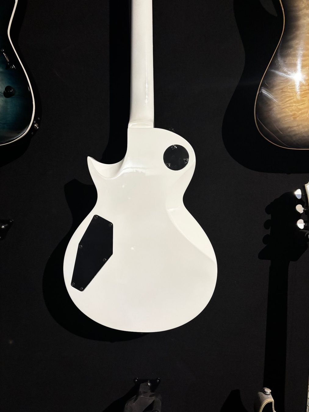 Esp Strumenti musicali: ESP LTD EC-256 Snow White E-Gitarre – Nuovo e nell'imballaggio originale da Kaiserstuhl AG venduto da GTM-Kaiserstuhl 3