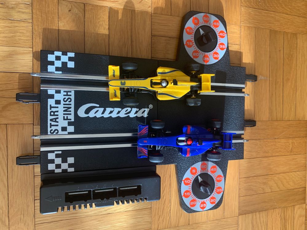 Carrera Rennbahn Speed Racers Racing Set. – QUPK