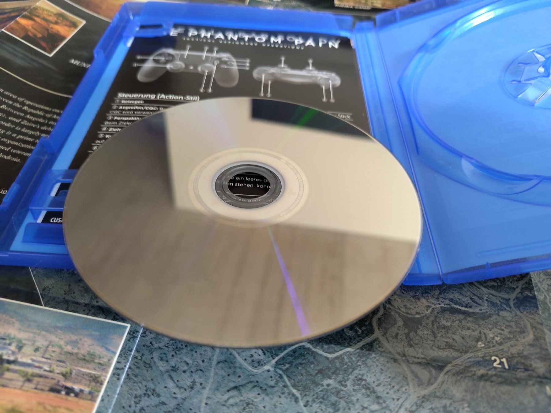 Sony Giochi: Metal Gear Solid V - The Phantom Pain - Playstation 4 / PS4 – Usato da Kloten venduto da SuperRetroPixels 2