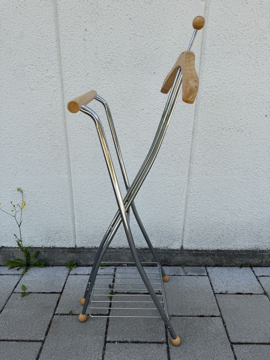 Sonstige Dekorationen & Accessoires: Herrendiener / Kleiderständer – Gebraucht aus Elgg von dan_f8gv 2