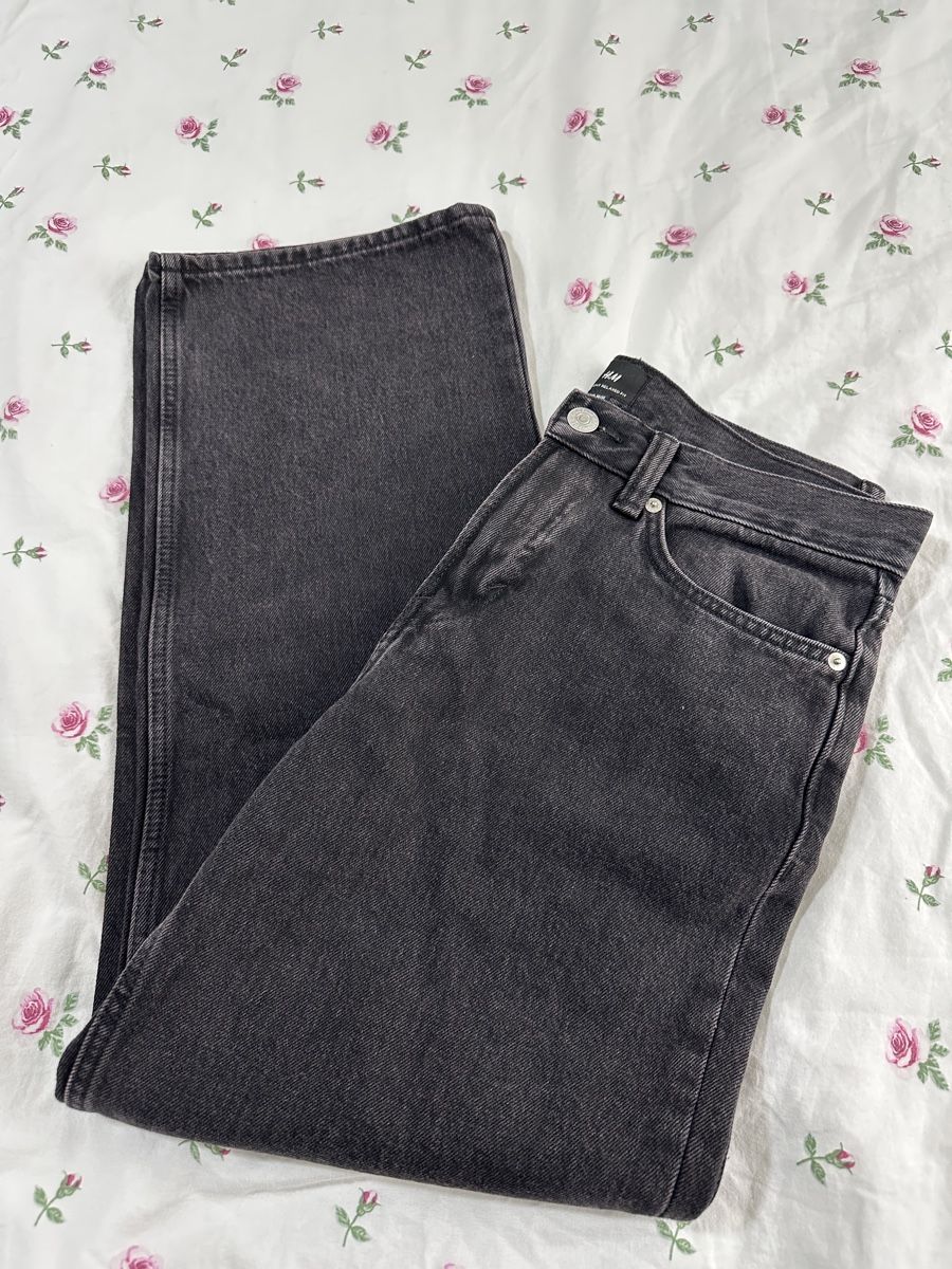 H&M Jeans: H&M Jeans, Straight Relaxed Fit – Nuovo (secondo la descrizione) da Oberurnen venduto da nes_8xqt 5