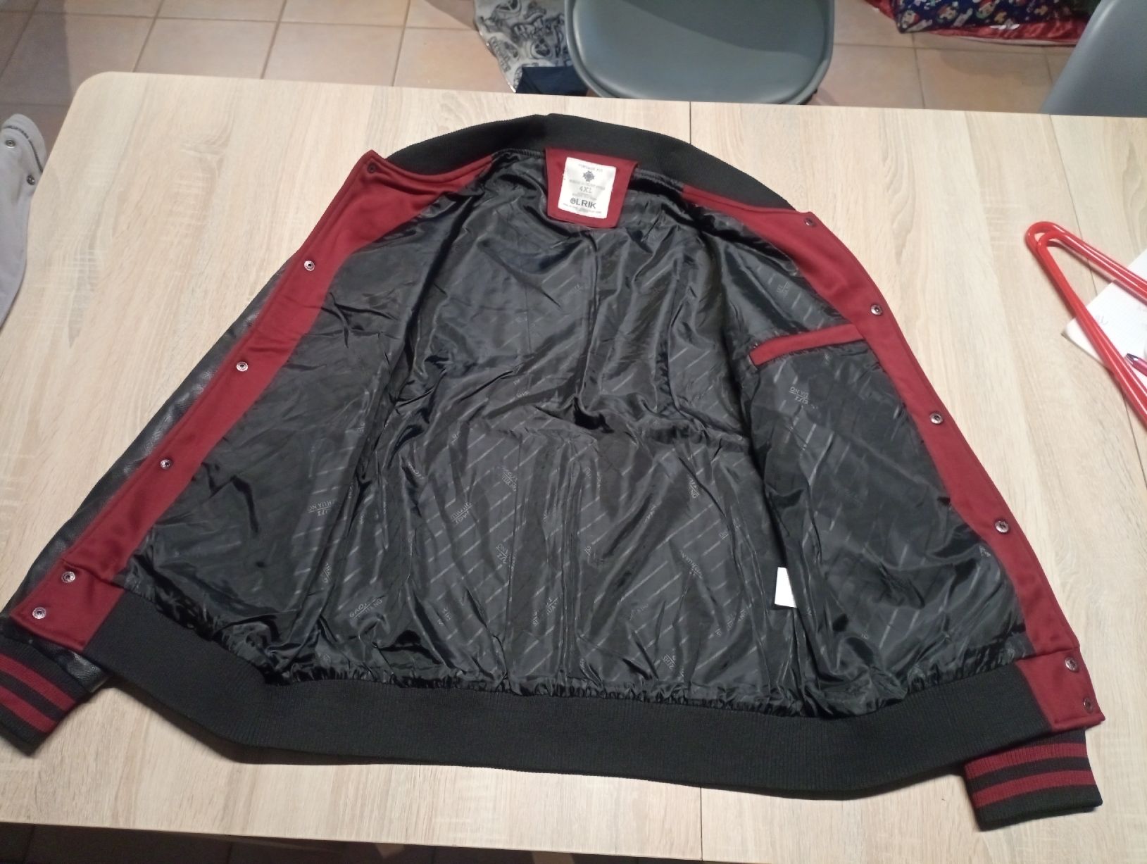 Giacche: veste lègère stretch taille L – Nuovo (secondo la descrizione) da Vullierens venduto da Saway 1