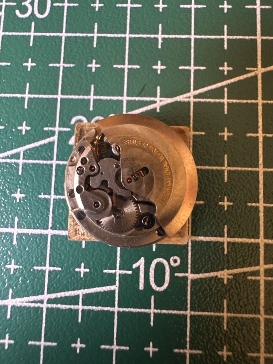 IWC Orologi: Movimento IWC automatico vintage da riparare o pezzi – Usato da Genève venduto da Atelier.Curio 1