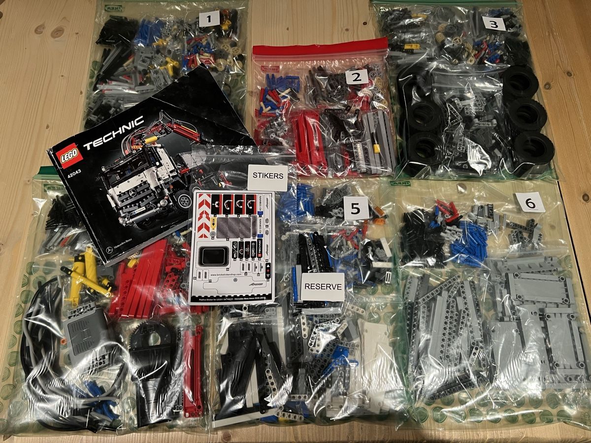 Lego Kit di costruzioni: Lego Technic 42043 Mercedes Arocs – Usato da airolo venduto da unimo78 8