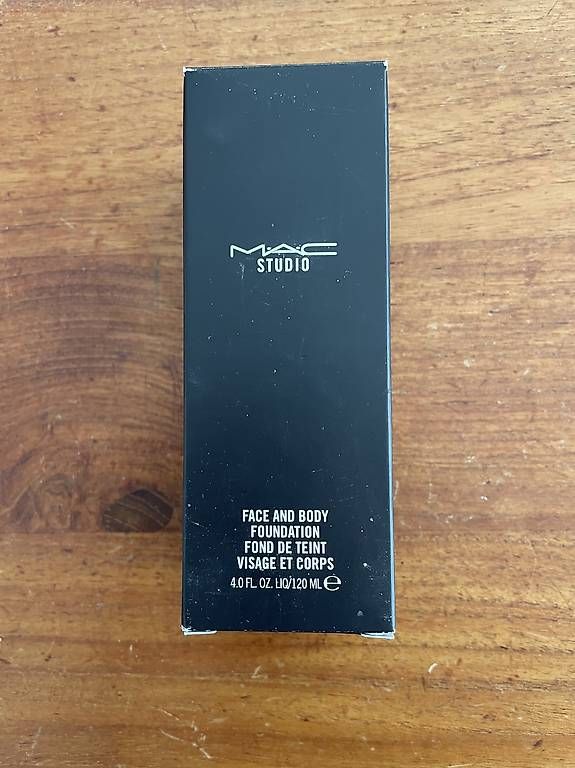 Make-up: Neues Mac Face and Body Makeup C2 – Usato da Glattfelden venduto da Nadle78