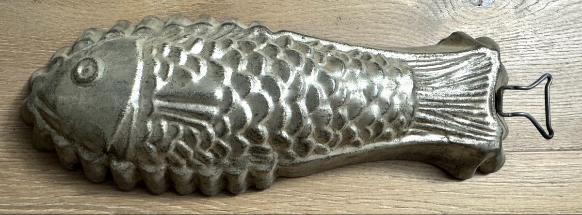 Backformen: Antike Backform Blech Fisch 30.5 cm – Gebraucht aus Rothrist von Luckywinner