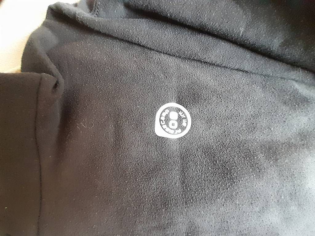 Pulls & Sweat-shirts: Hoodie gr. M – D'occasion à Ostermundigen par deb1deb1 1