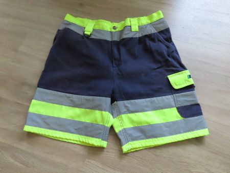 Arbeitshose Kurz mit Leuchtstreifen, Gebraucht, ab 1,00 Fr.