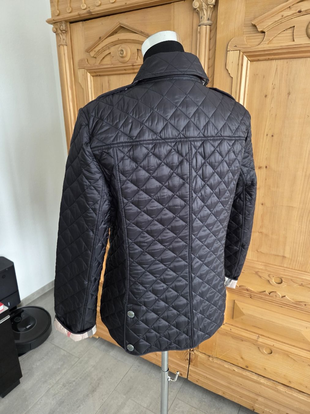 Burberry Giacche: schöne Burberry Steppjacke – Nuovo (secondo la descrizione) da Wiesendangen venduto da Sinhuk 2