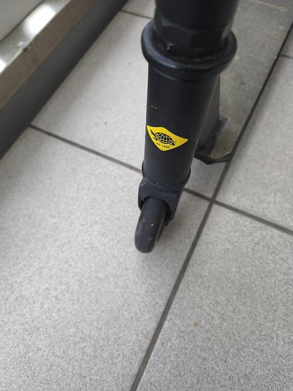 Kickboard: Schildkröt 360 Stunt Scooter, Roller – Usato da Gams venduto da Dom-Grab_83 3