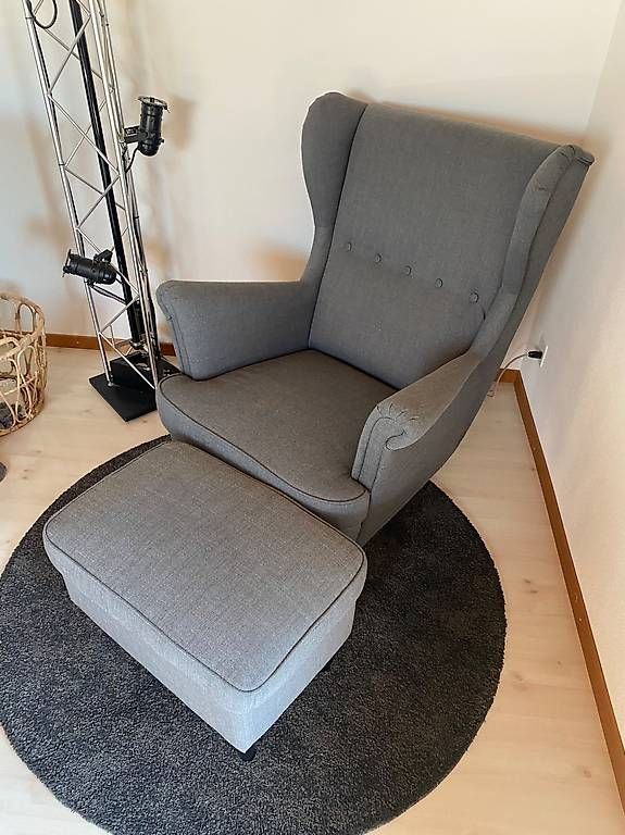 Ikea Sessel: IKEA STRANDMON Ohrensessel inkl. passendem Hocker – Gebraucht aus Bargen BE von YannicFriedli