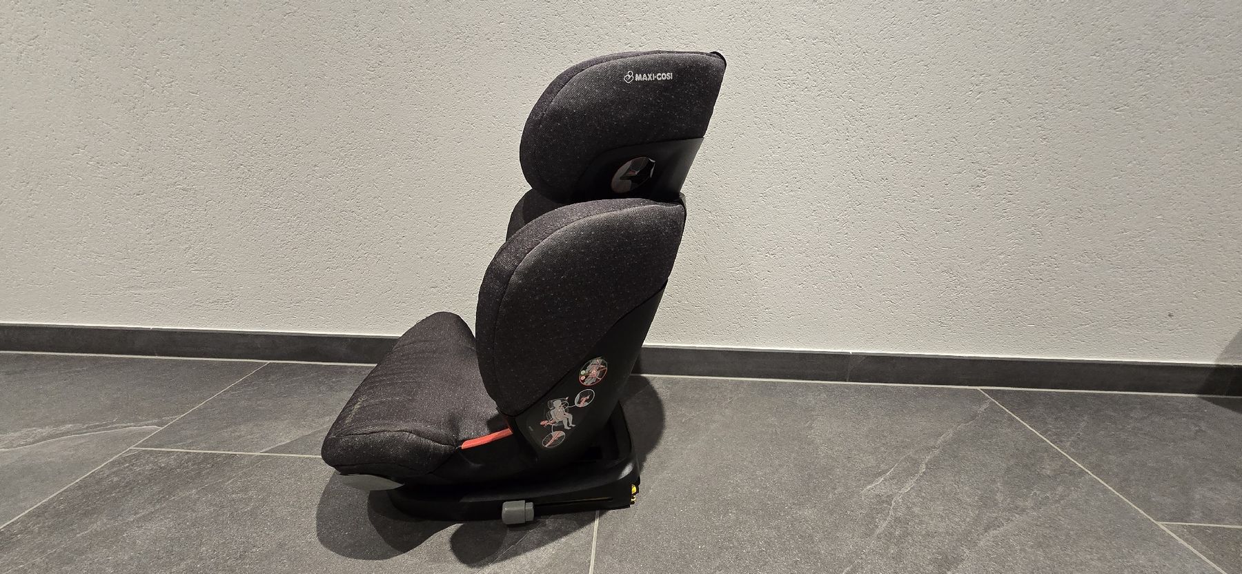 Maxi-Cosi Seggiolini per auto: Maxi-Cosi RodiFix Kindersitz in Grau – Usato da Mönthal venduto da Sternenstaub79 2