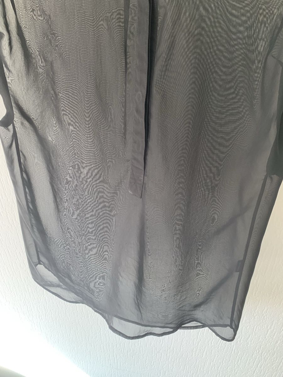 Chemisiers: Chemise noire transparente taille S – D'occasion à Lausanne par Xiaoxi 7