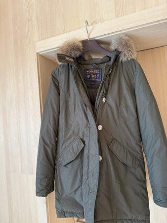 Woolrich Parka Damen Grösse M, olivgrün, sehr guter Zustand