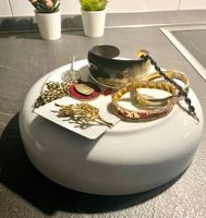 Modeschmuckstücke mit Rabatt