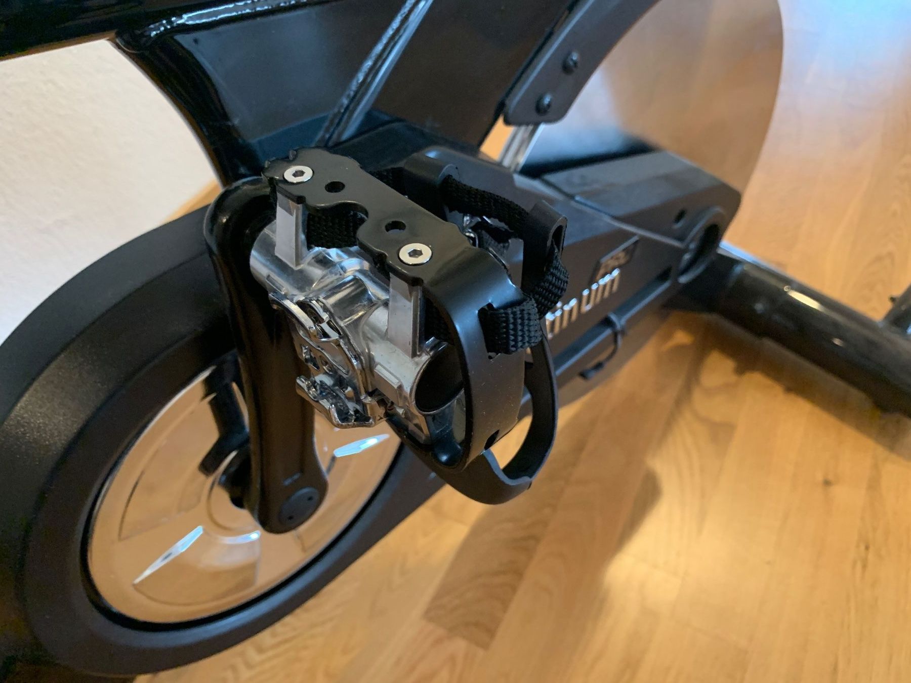 Tunturi Hometrainer: Tunturi Spinning Bike – Gebraucht aus Winterthur von berghutze 2