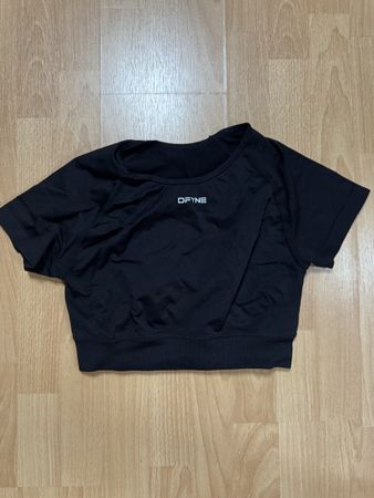 Dfyne Sport Crop Top kurzarm schwarz guter Zustand