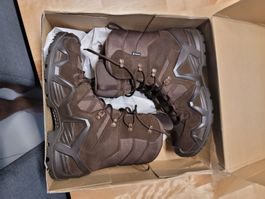 Bottes LOWA Zephyr MK2 GTX Hi, Taille 45, Imperméables!