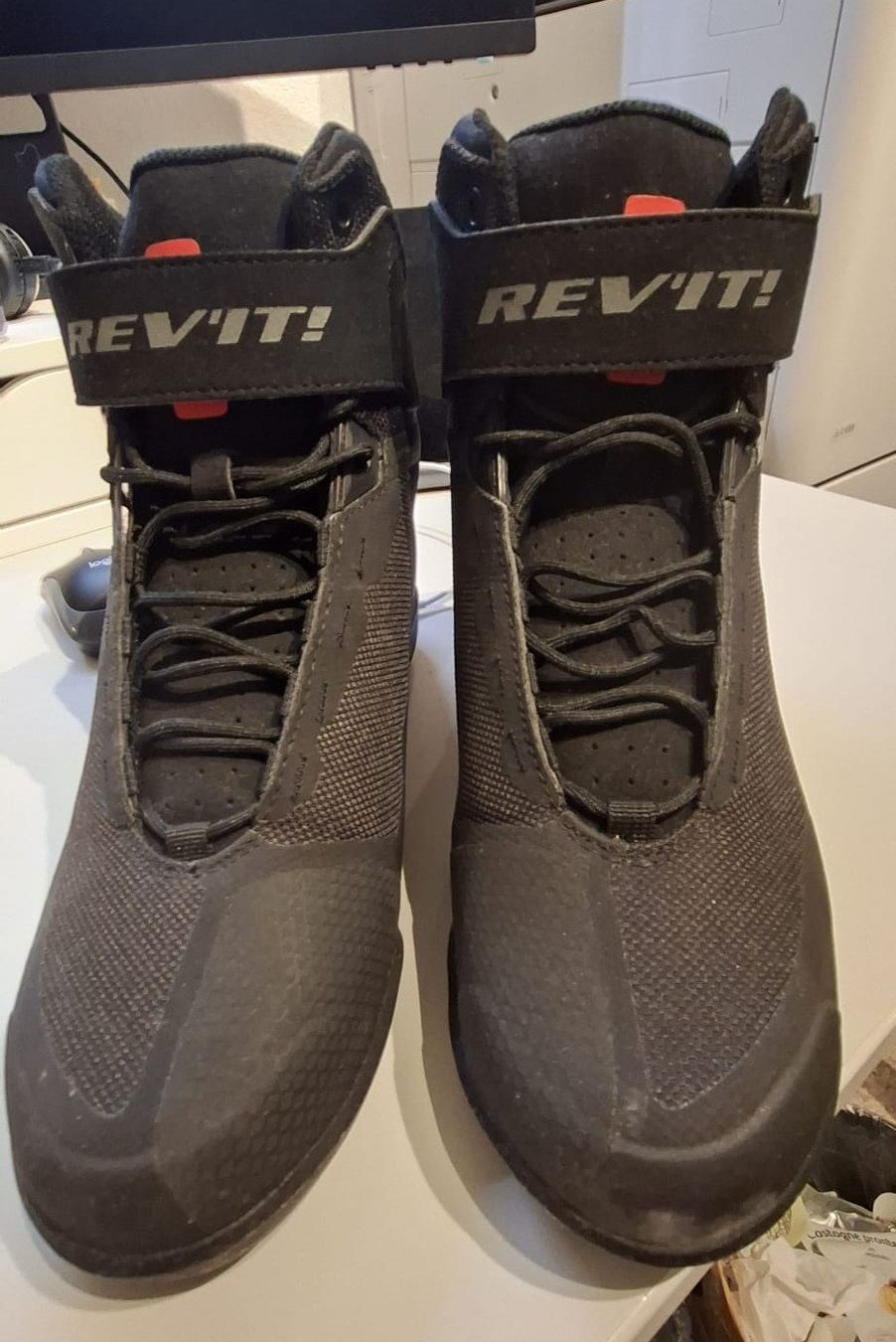 Scarpe da uomo: Motorrad Schuhe – Usato da Adlikon b.Regensdf venduto da Amaniolo 2