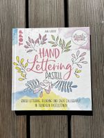 TOPP Handlettering Buch - trendige Pastelltöne