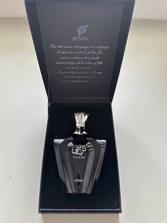 Profumi & Eau de Toilette: Afnan Turathi Blue – Usato da Klingnau venduto da dahix 1
