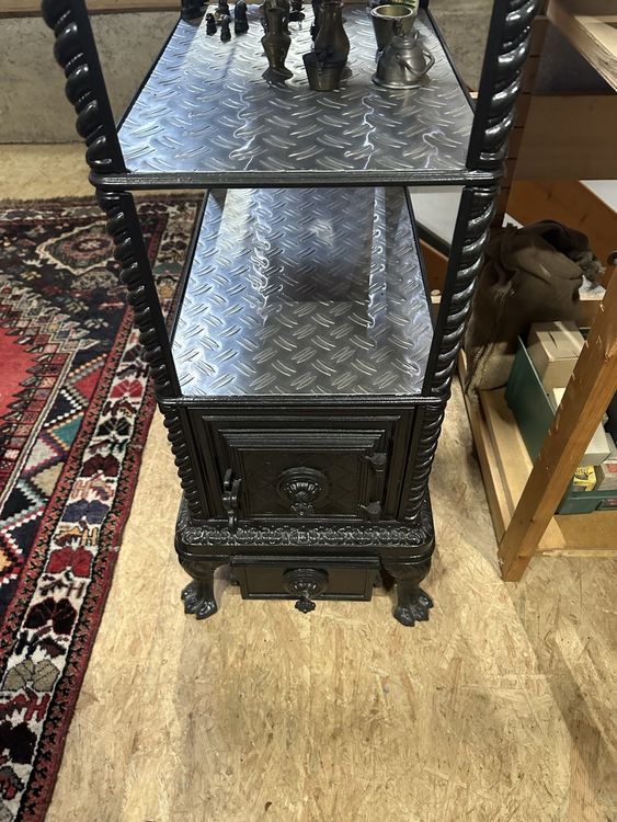Holzofen Dekoration Vitrine Gestell Ablage Gusseisen (Gebraucht) in ...