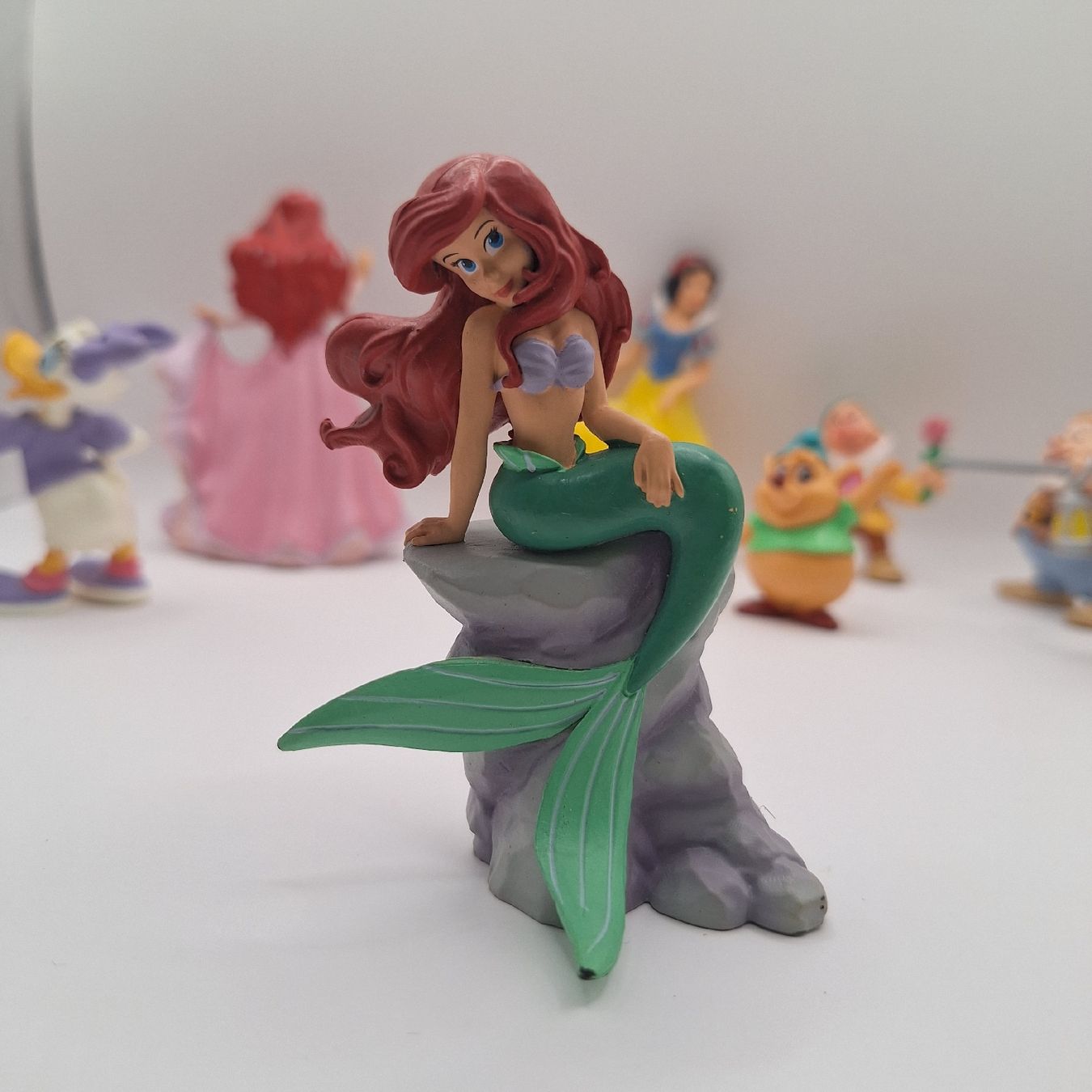 Bullyland Giocattoli: Disney Bullyland Ariel, Snow White, Daisy Figurines. – Usato da Genève venduto da Dorgos 3