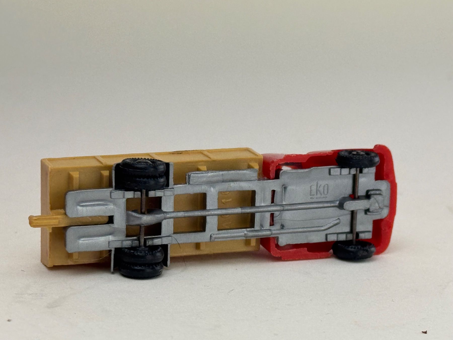 Eko Modellini d'auto: GB5- EKO Ford 2500 Pritsche rot/beige – Usato da Elm venduto da Wikmtz 2