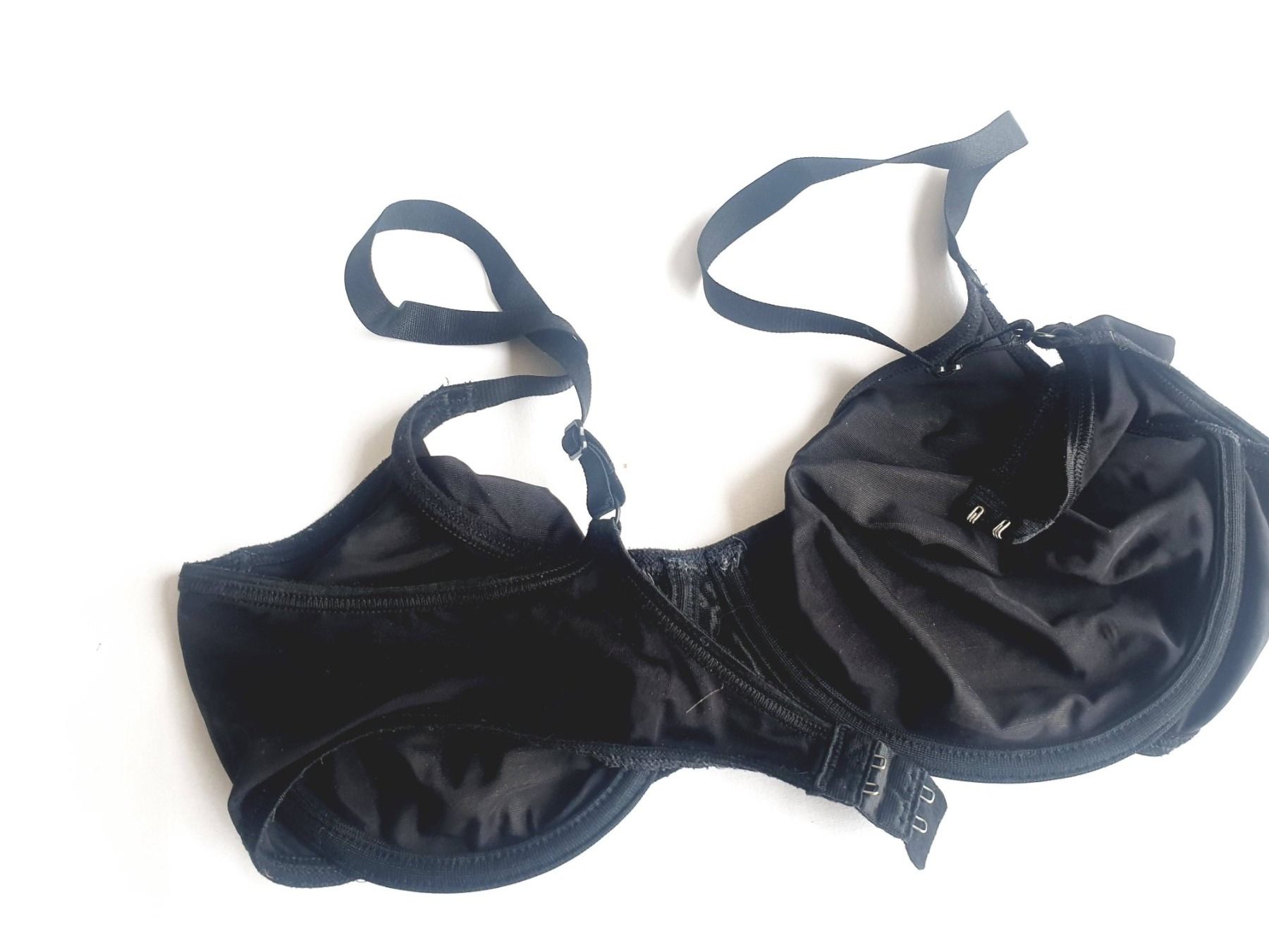 Badekleider & Bikinis: 🖤 BH 80 B SCHWARZ BLACK BASIC FREIZEIT ALLTAG – Gebraucht aus Elsau von the-colorful-side 1