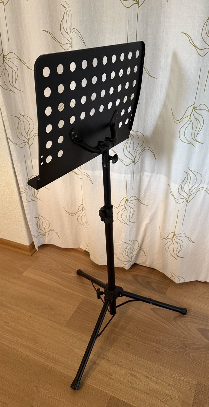 Supporti per strumenti musicali & leggii: Notenständer, schwarz, massiv – Usato da Thun venduto da Tuetli 4