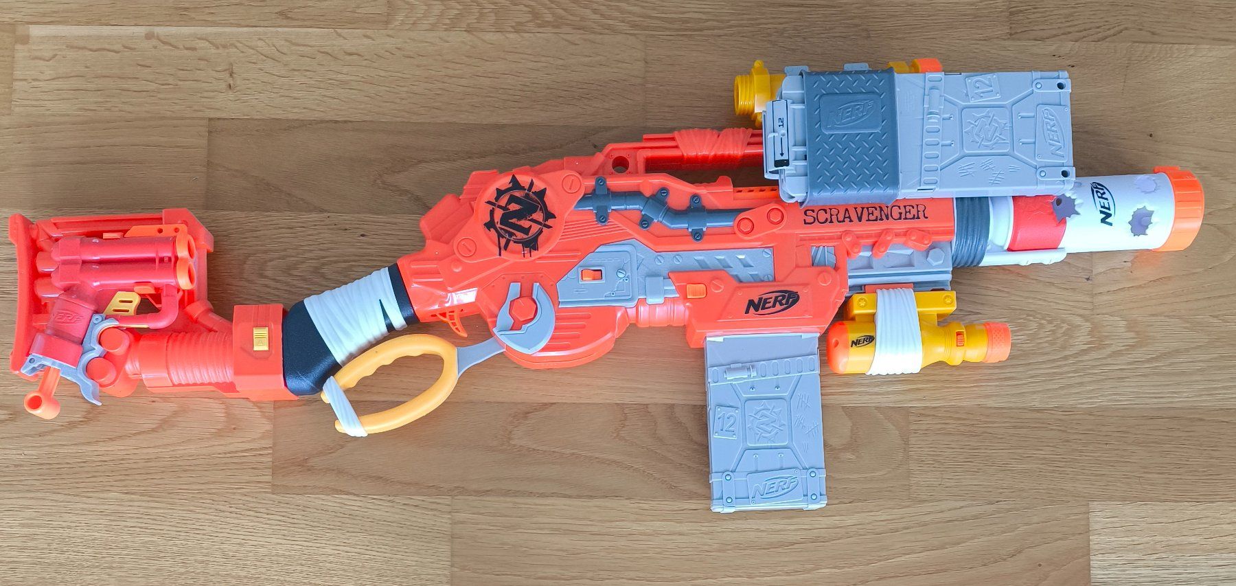 Nerf Giocattoli: NERF Zombie Strike Scravenger – Usato da Arbon venduto da Laszlo.Novak 2