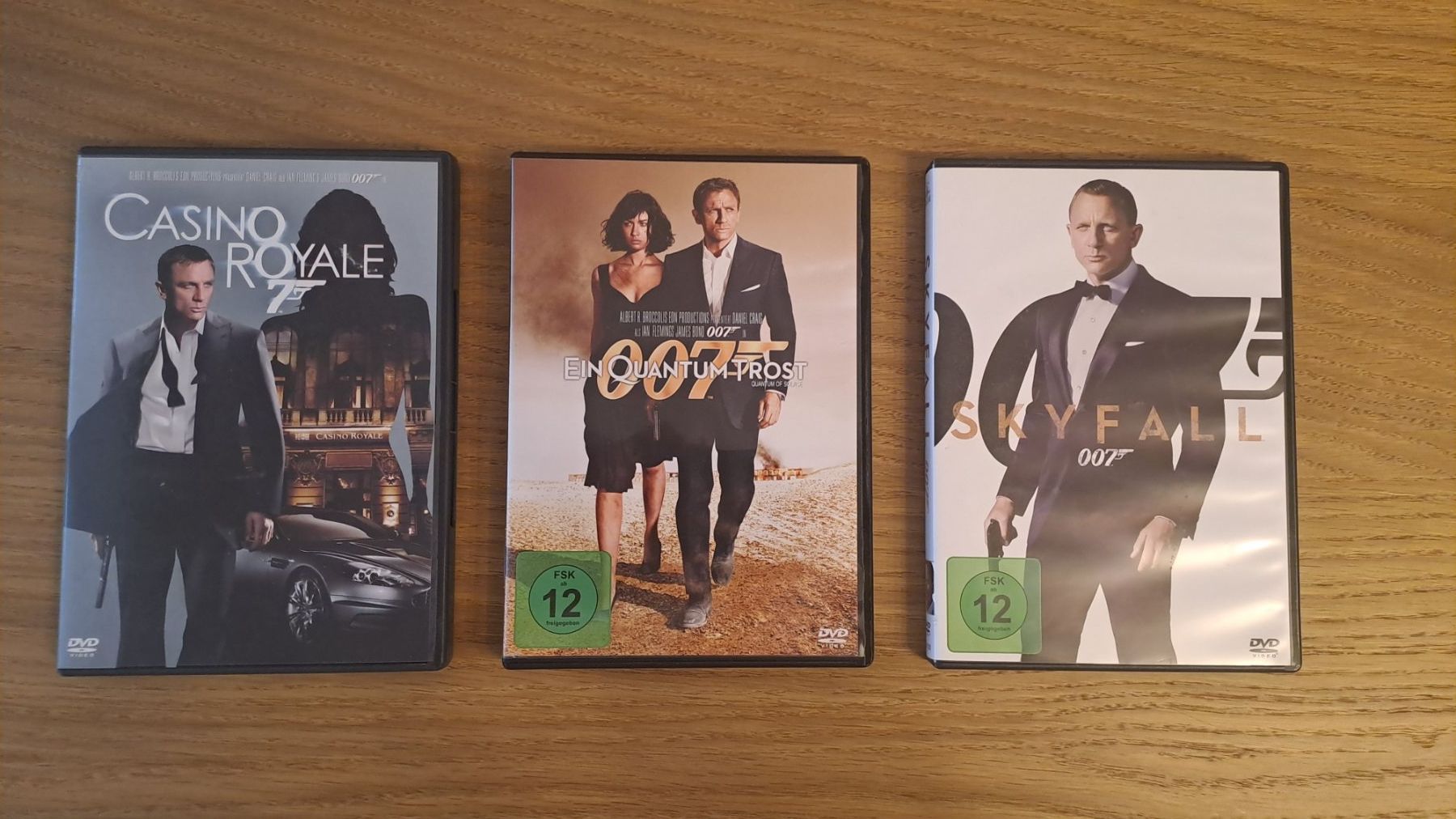 Tutti i DVDs: 3x James Bond DVDs (Daniel Craig) – Usato da Lenzburg venduto da RocknRoller85