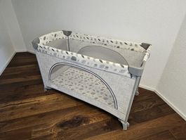 Joie allura 120 cm Reisebett mit Zubehör