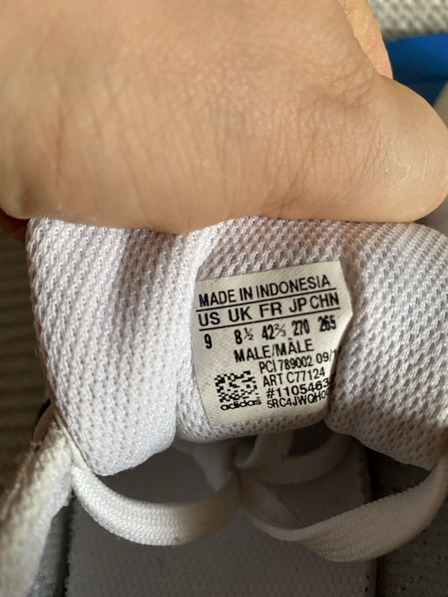 Adidas Herrenschuhe: Adidas Superstar blanches 42.5 – Gebraucht aus Geneve von Monthoux13 3