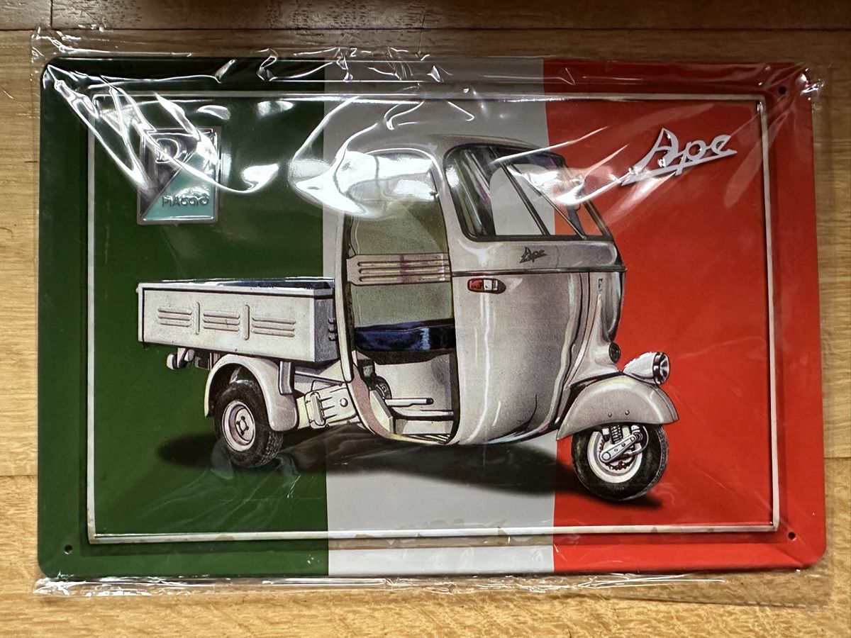 Insegne: Piaggio ape italia – Nuovo (secondo la descrizione) da Reinach AG venduto da rares75