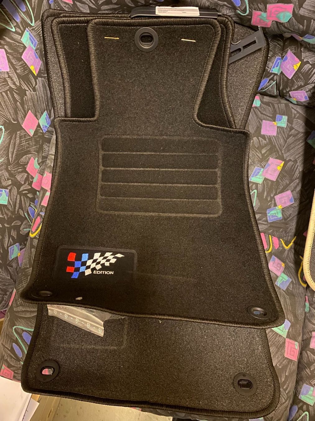 BMW Tappeti & Tappetini: Neuware! Textilfussmatten Teppich BMW E30 Cabrio M Technik – Nuovo e nell'imballaggio originale da Winikon venduto da cabriofan01